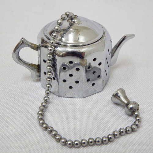 Other Kitchenalia Chrome plate teapot shaped tea infuser Reg. No